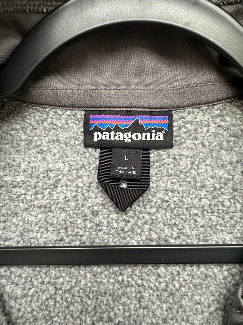 PRICE FIRM Patagonia Gray Half-Zip Fleece Pullover with Chest Zip - Picture 4 of 6